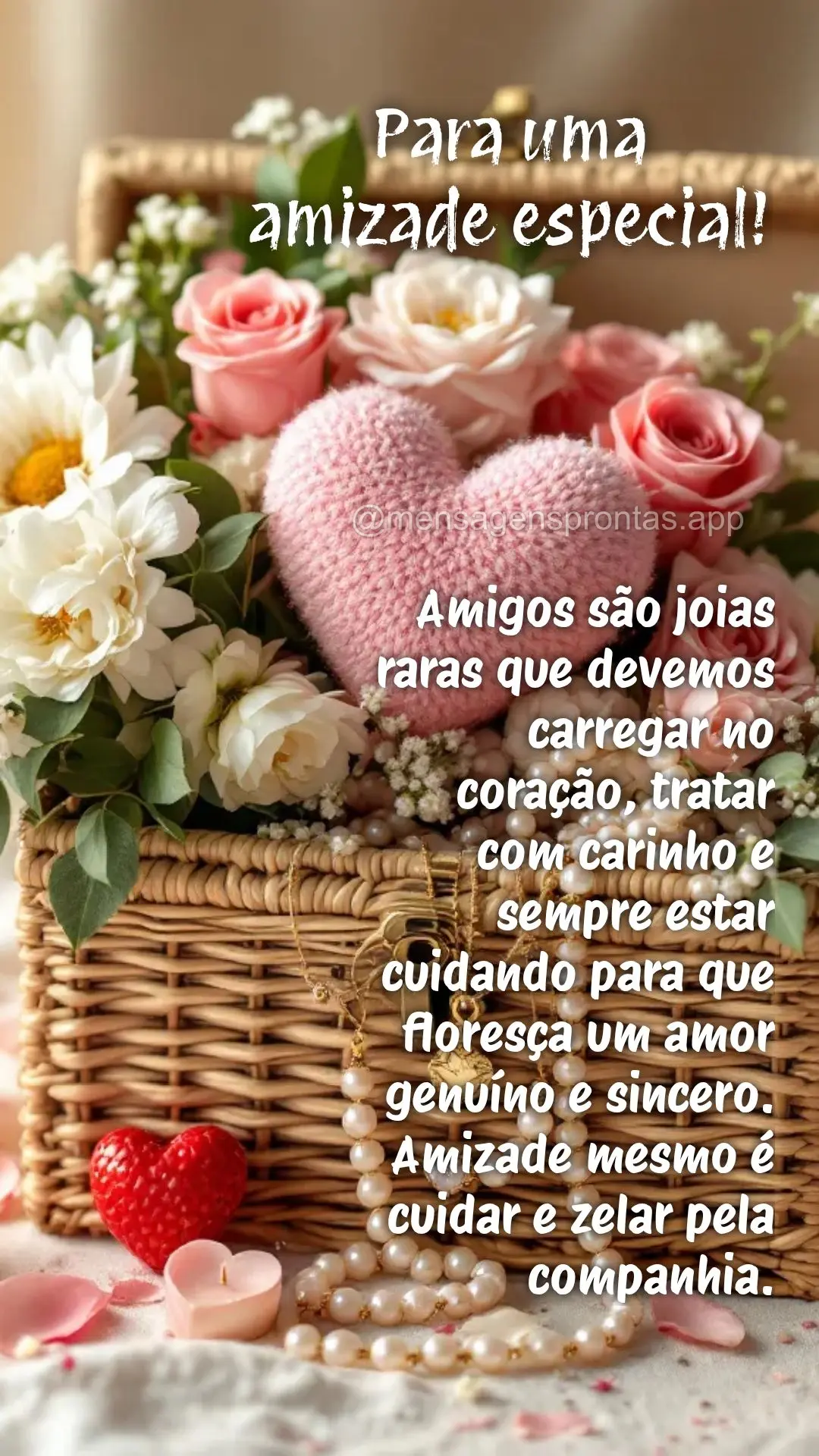 Amigos são joias raras que devemos carregar no coração, tratar com carinho e sempre estar cuidando para que floresça um amor genuíno e sincero. Amiz...